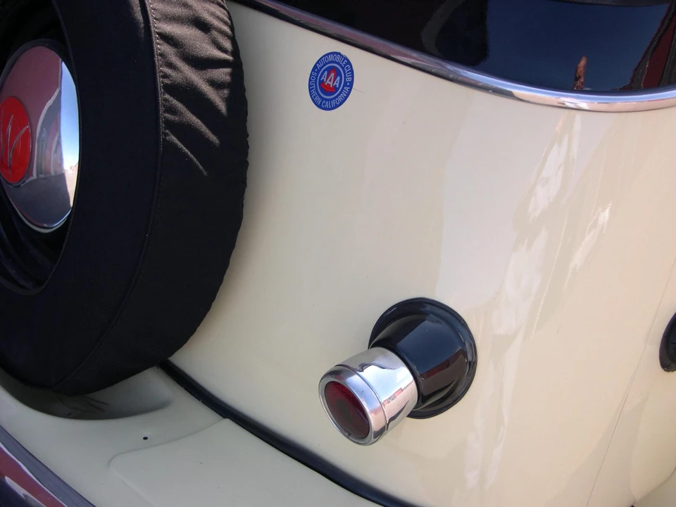 1950 Willys Jeepster - Image 25 of 31