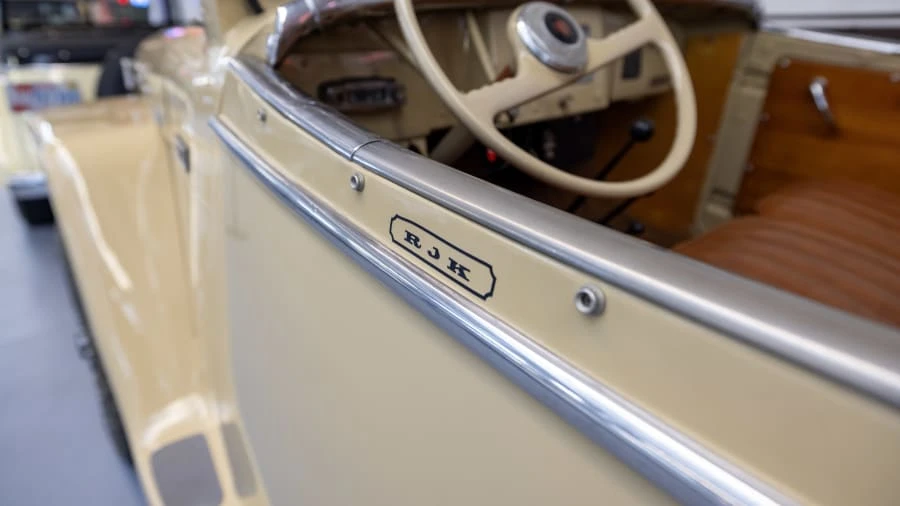 1950 Willys Jeepster - Image 5 of 23