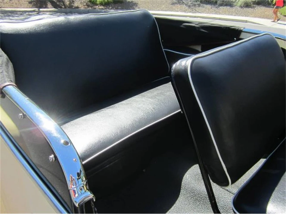 1950 Willys Jeepster - Image 9 of 22