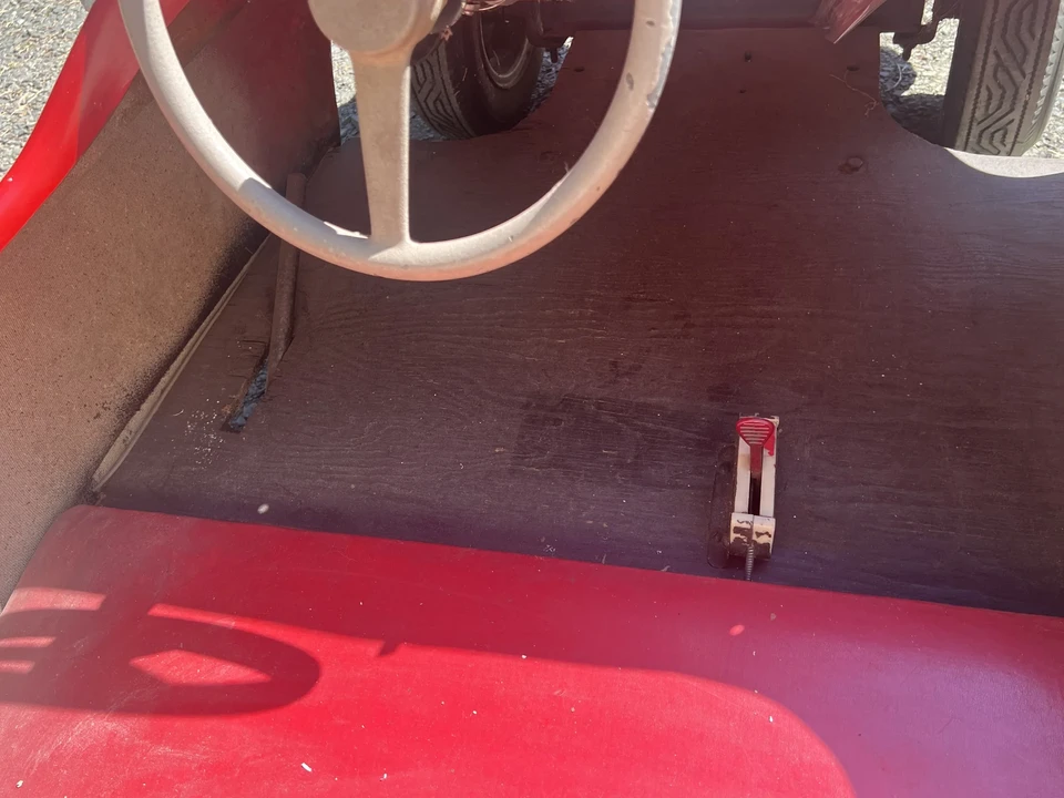 Jaguar XK120 - Image 14 of 17
