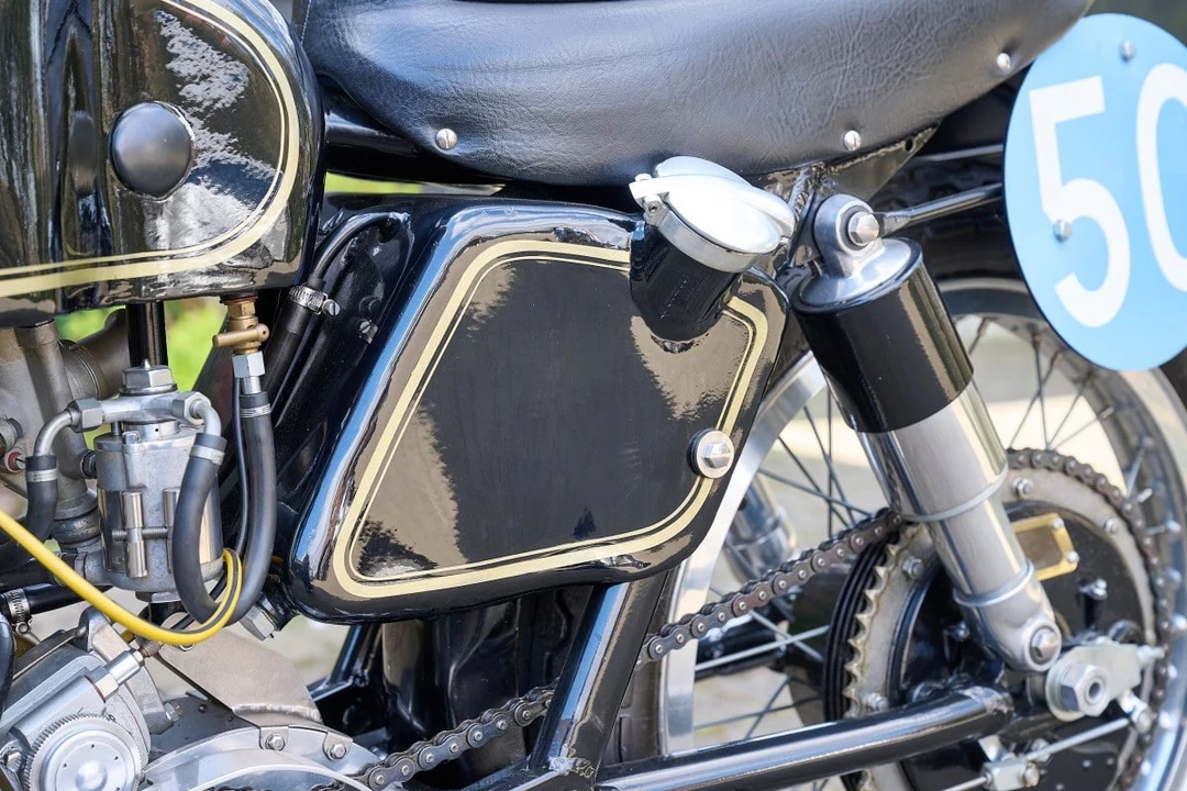 1951 AJS - Image 20 of 30