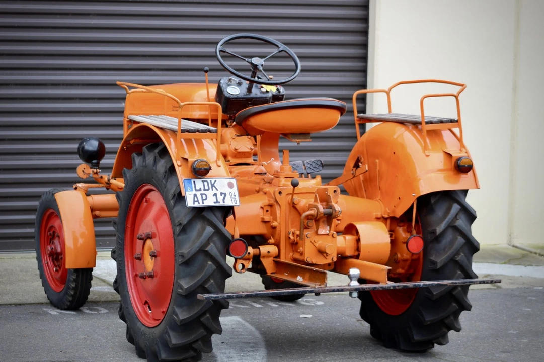 1951 Porsche Tractors - Image 2 of 9
