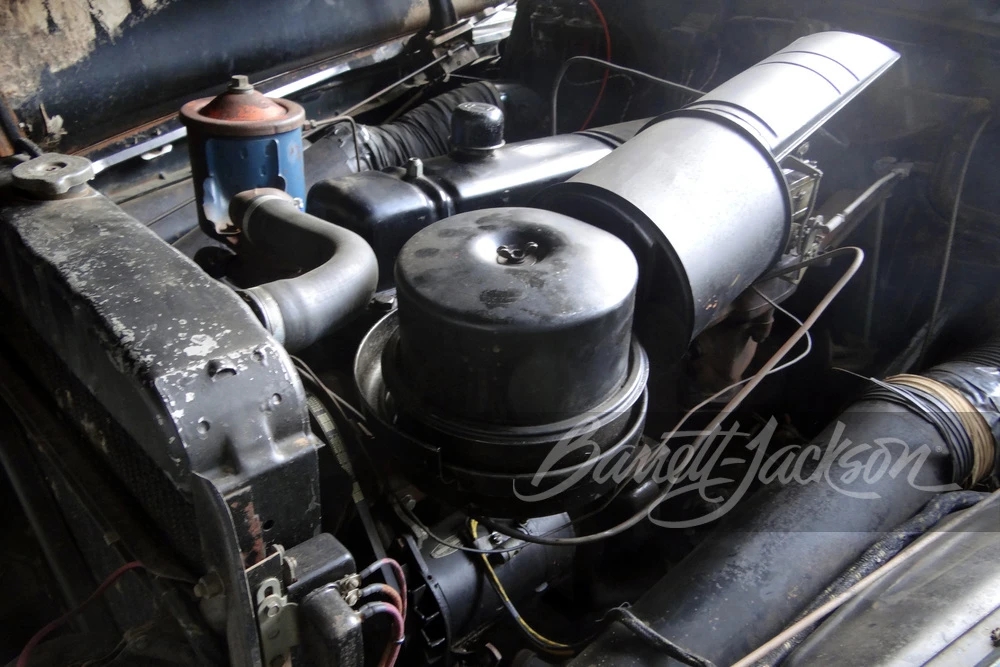 1951 Buick Roadmaster - Image 9 of 15