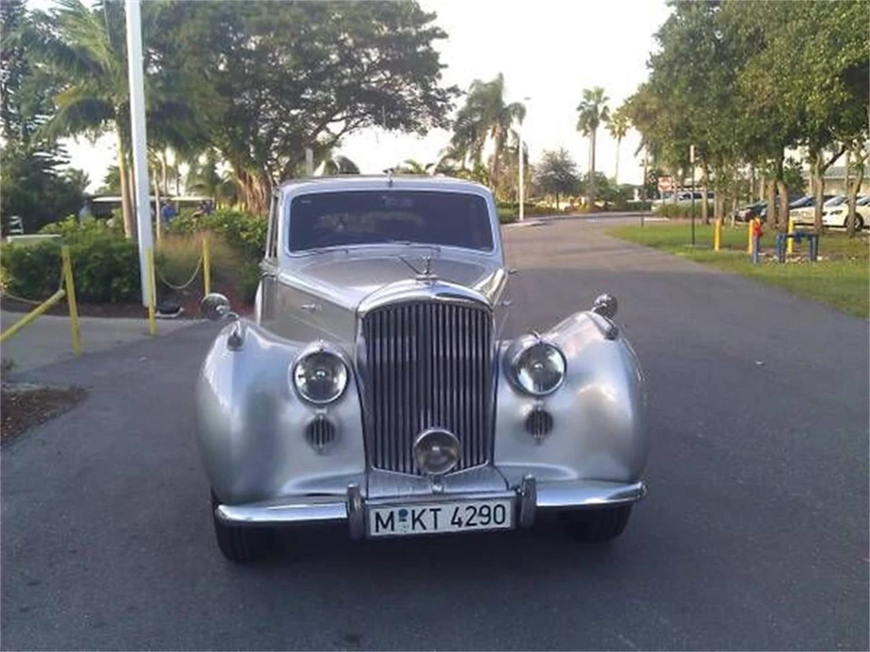 1951 Bentley Mark VI - Image 4 of 10