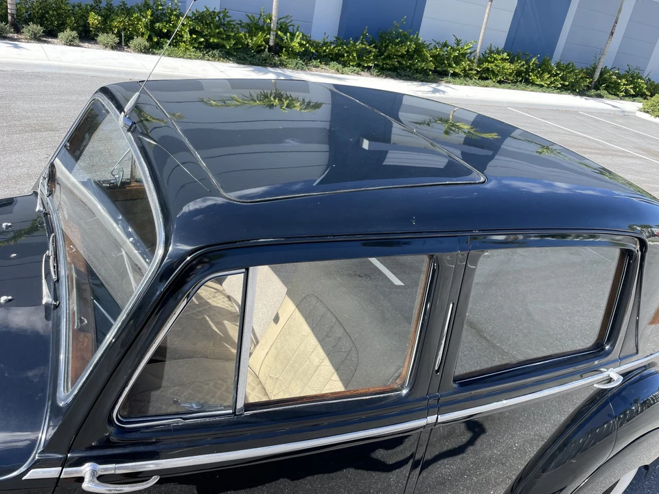 1951 Bentley Mark VI - Image 17 of 31