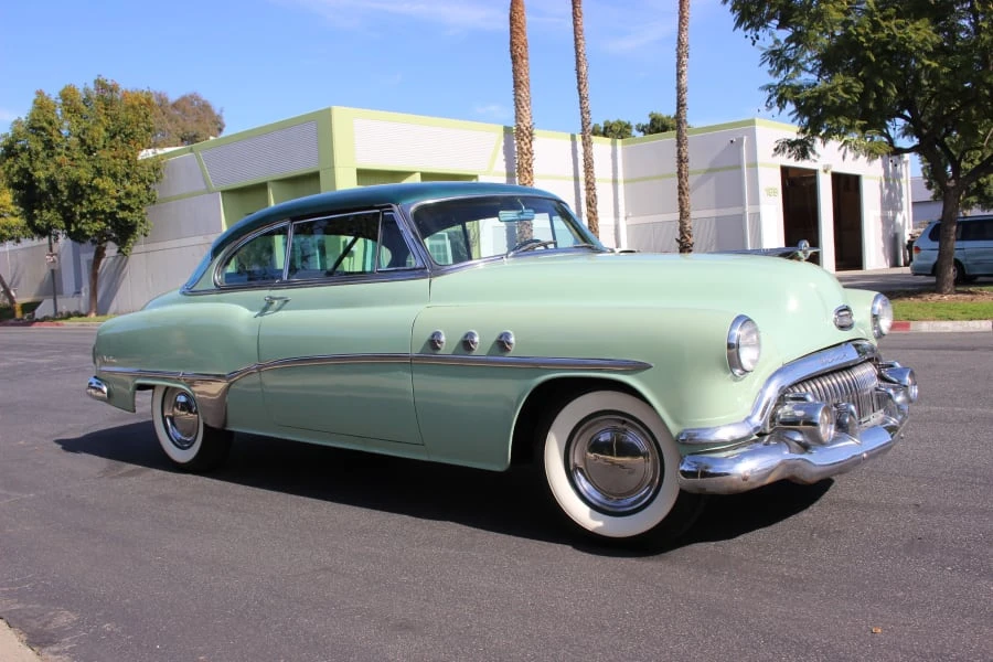 1951 Buick Riviera - Image 2 of 4