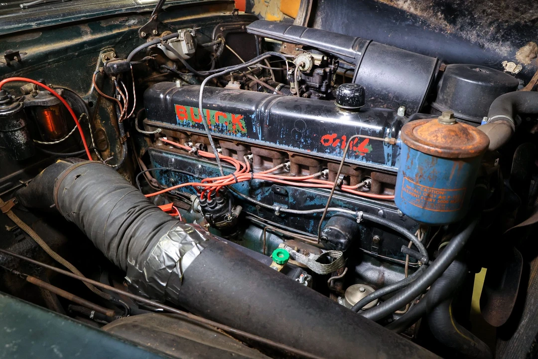 1951 Buick Roadmaster - Image 21 of 31