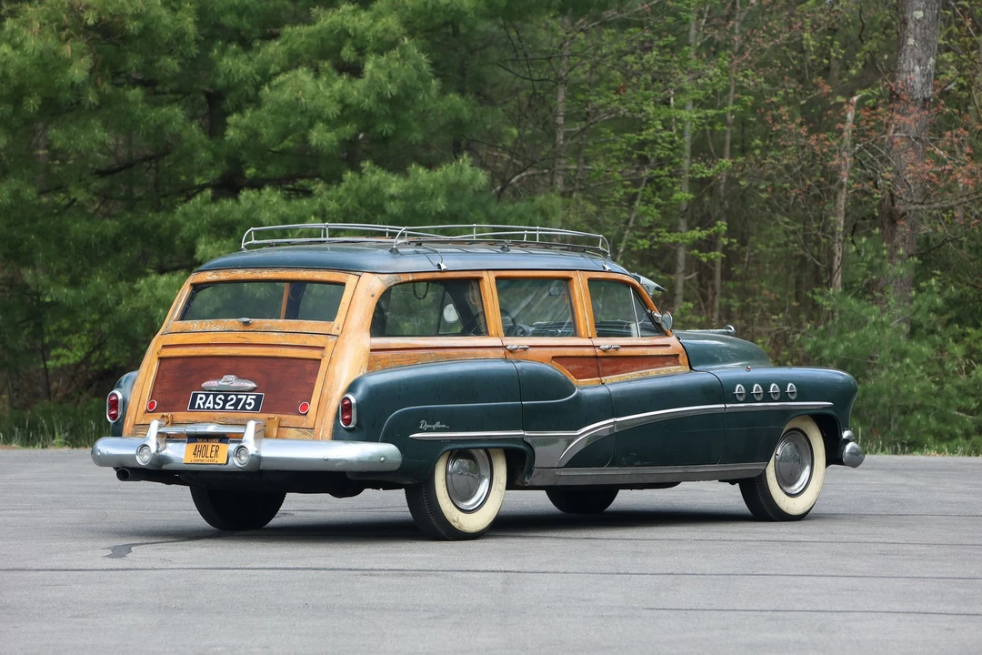 1951 Buick Roadmaster - Image 13 of 31