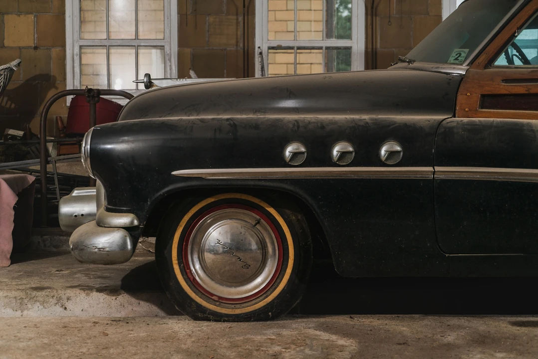 1951 Buick Super - Image 5 of 31