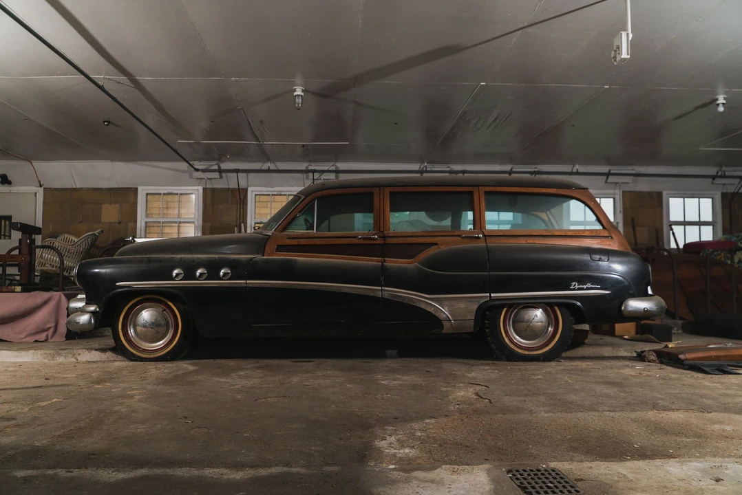 1951 Buick Super - Image 14 of 31