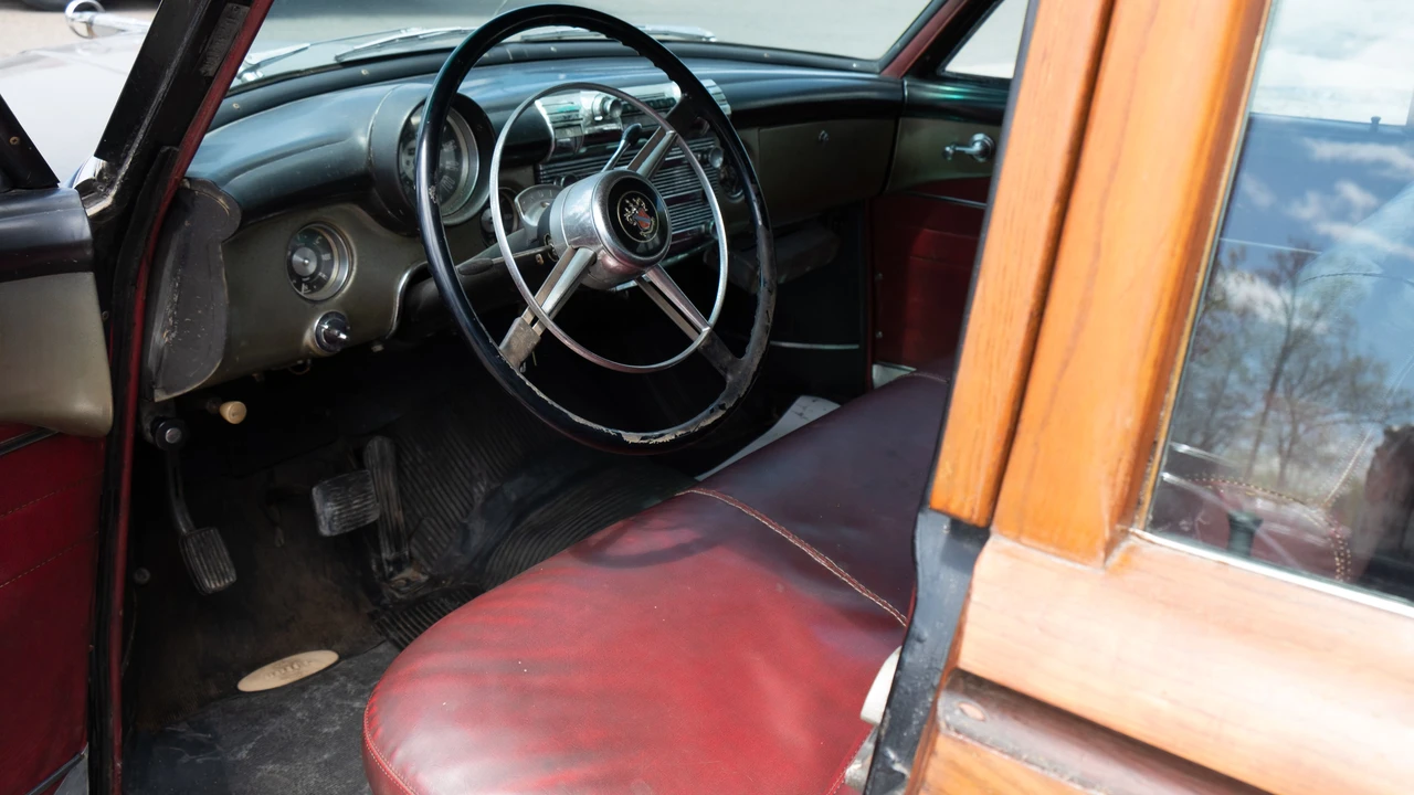 1951 Buick Super - Image 2 of 16