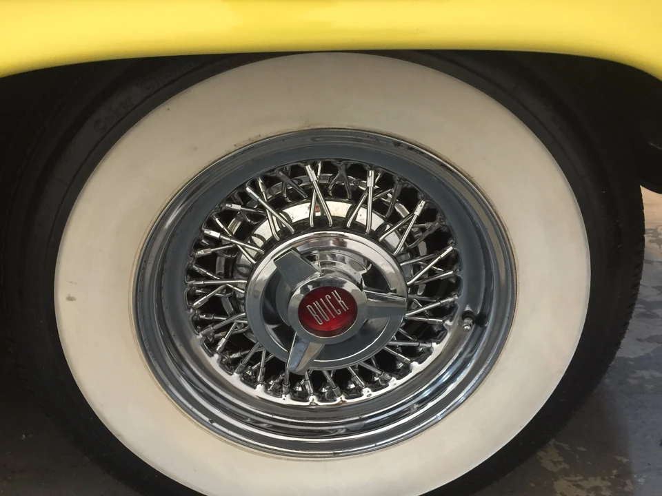 1951 Buick Super - Image 11 of 28