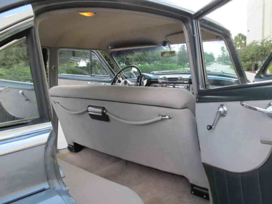 1951 Buick Super - Image 7 of 8