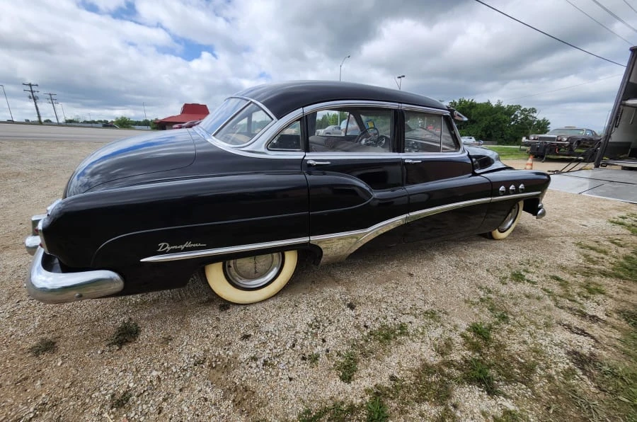 1951 Buick Super - Image 3 of 31