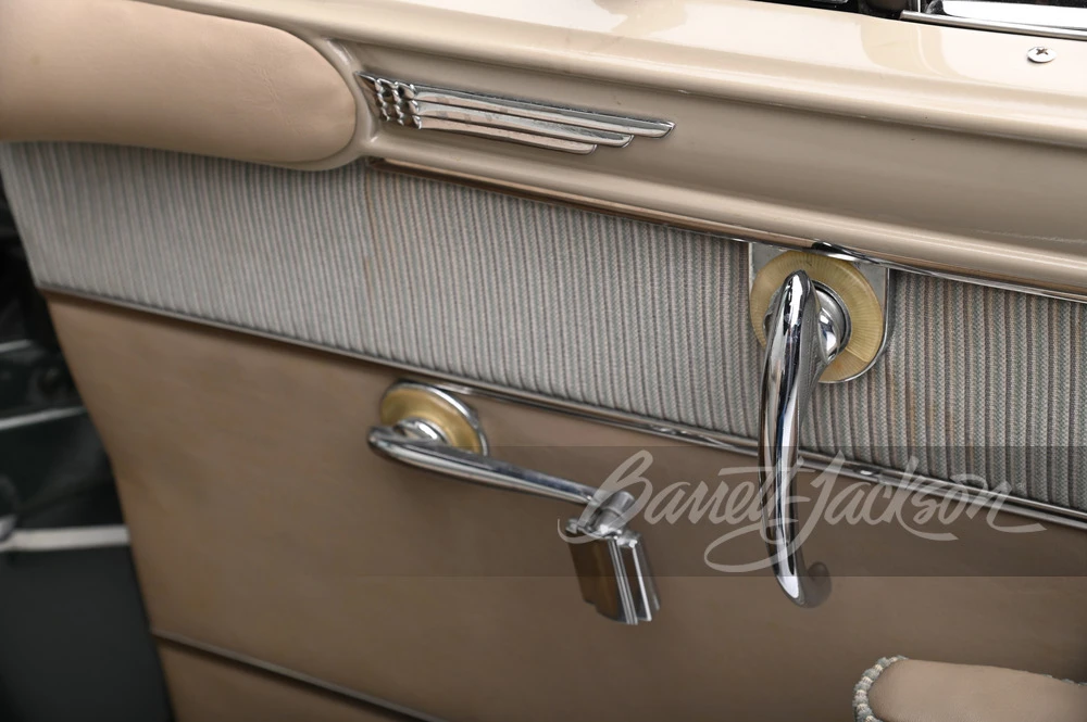 1951 Chrysler New Yorker - Image 9 of 31