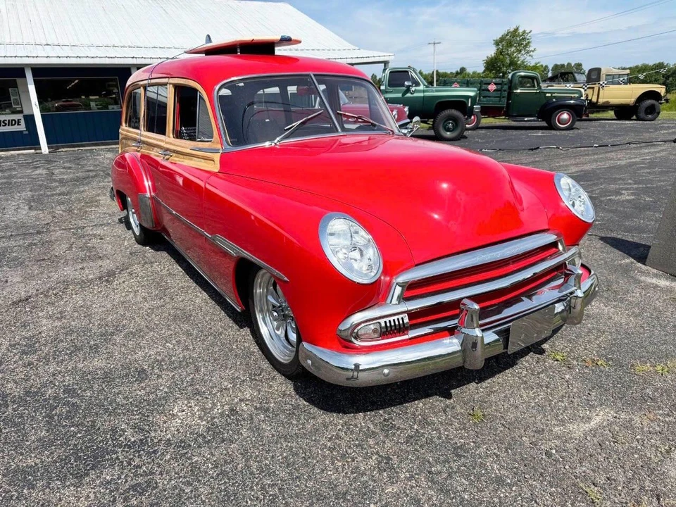 1951 Chevrolet Special & Deluxe & Fleetline - Image 31 of 31