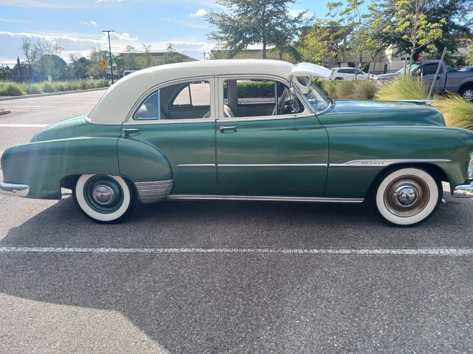 1951 Chevrolet Special & Deluxe & Fleetline - Image 2 of 16