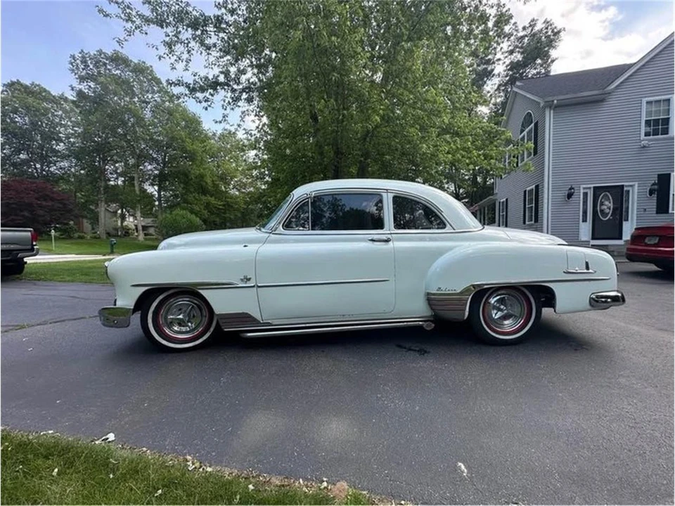 1951 Chevrolet Special & Deluxe & Fleetline - Image 3 of 12