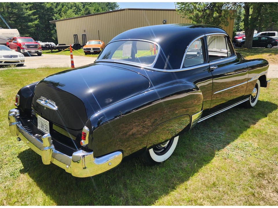 1951 Chevrolet Special & Deluxe & Fleetline - Image 2 of 31