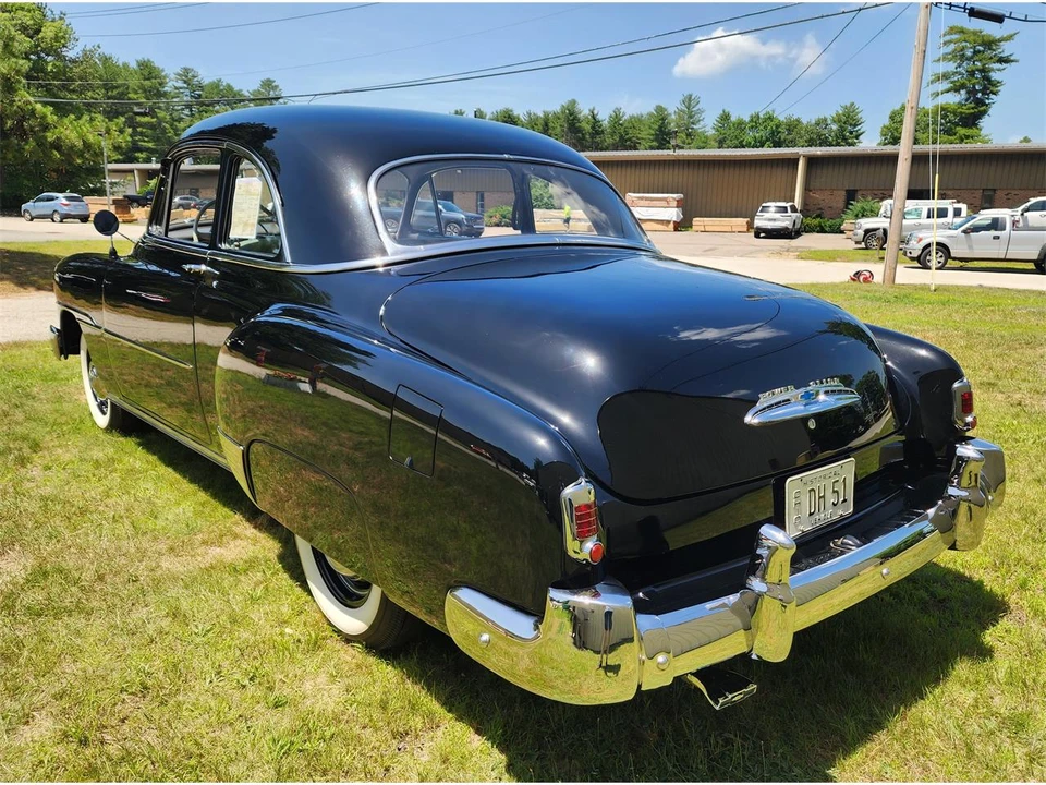 1951 Chevrolet Special & Deluxe & Fleetline - Image 6 of 31