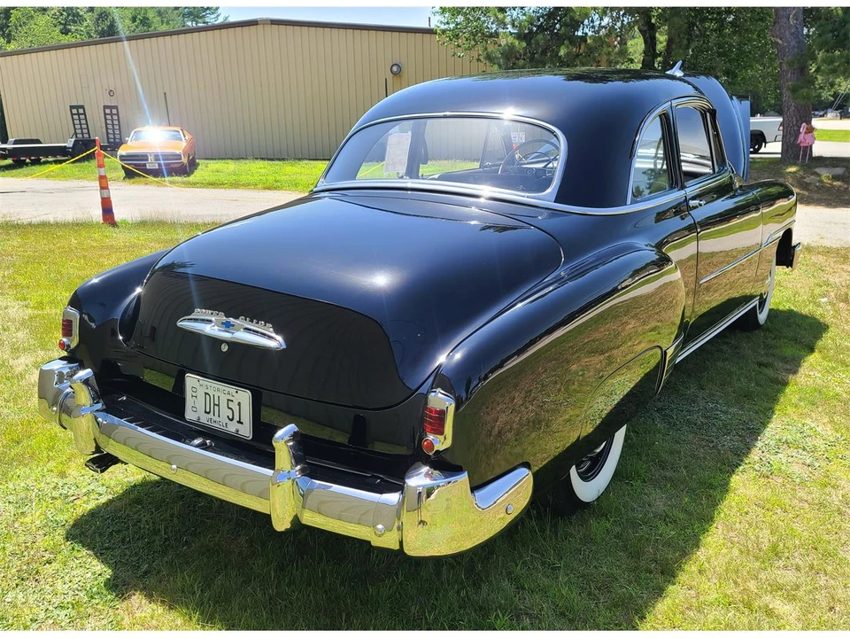 1951 Chevrolet Special & Deluxe & Fleetline - Image 16 of 31