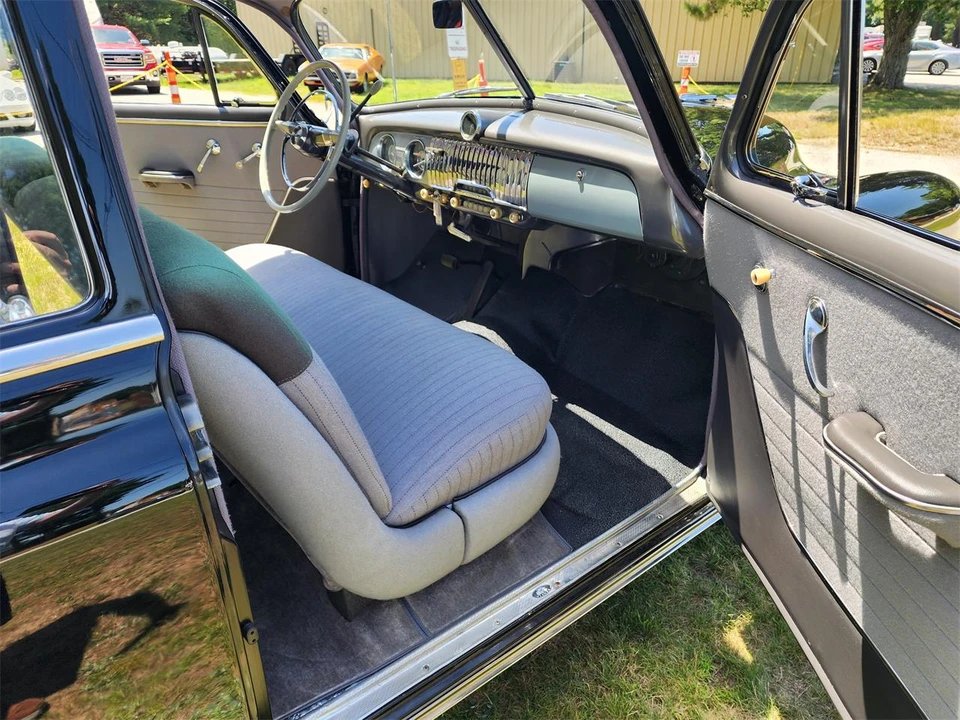 1951 Chevrolet Special & Deluxe & Fleetline - Image 28 of 31