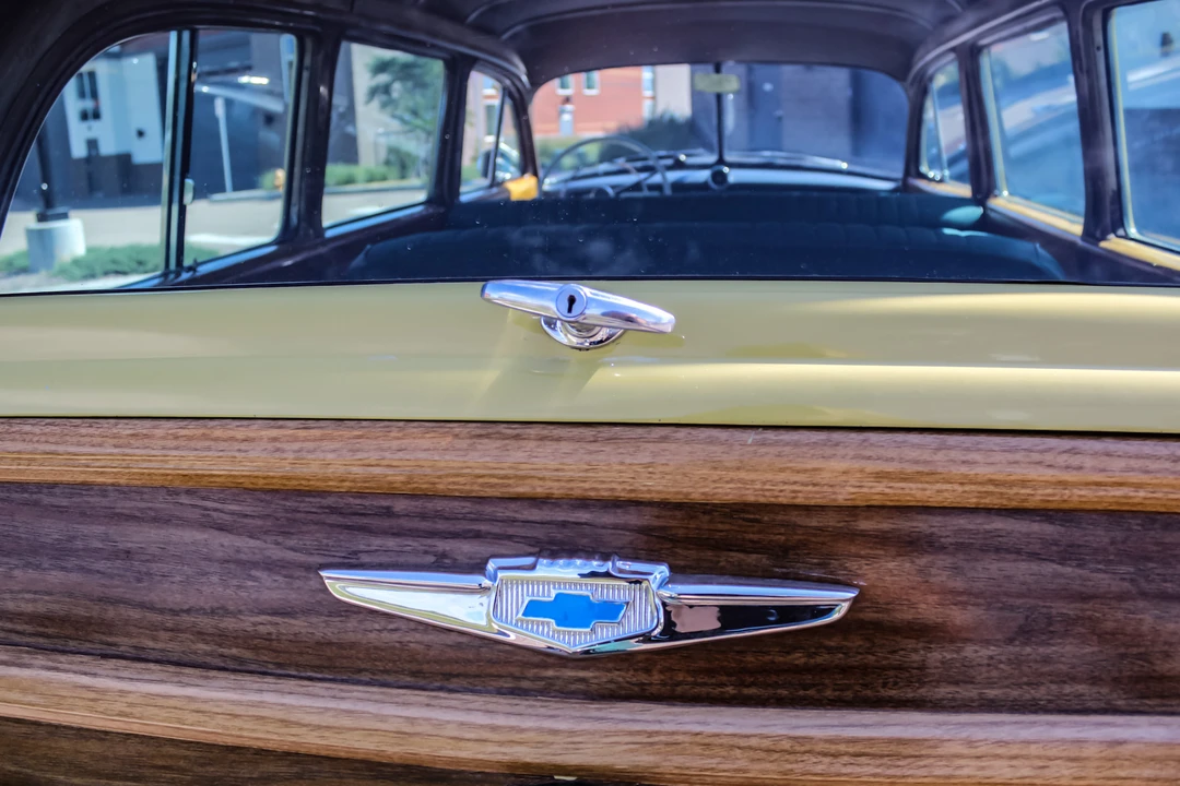 1951 Chevrolet Special & Deluxe & Fleetline - Image 10 of 31