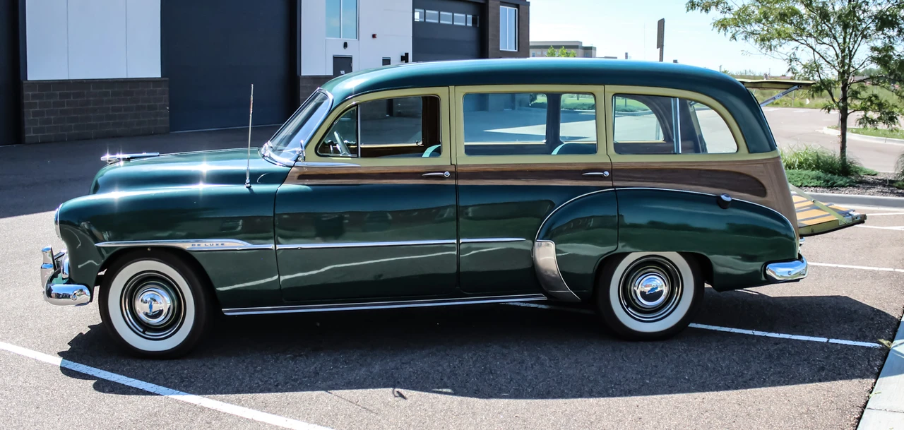1951 Chevrolet Special & Deluxe & Fleetline - Image 3 of 31