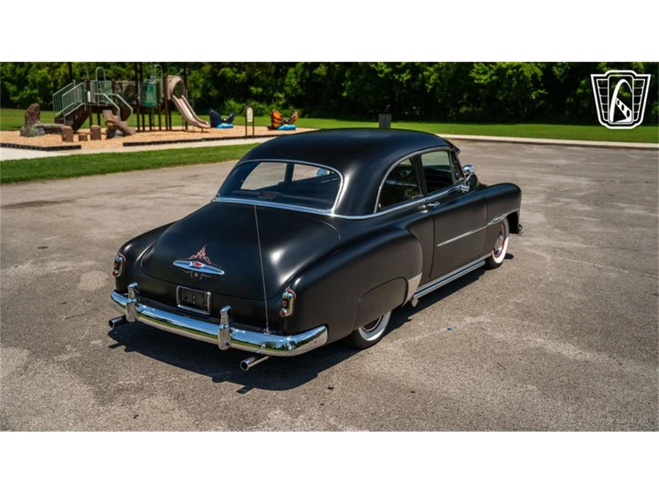 1951 Chevrolet Special & Deluxe & Fleetline - Image 17 of 31