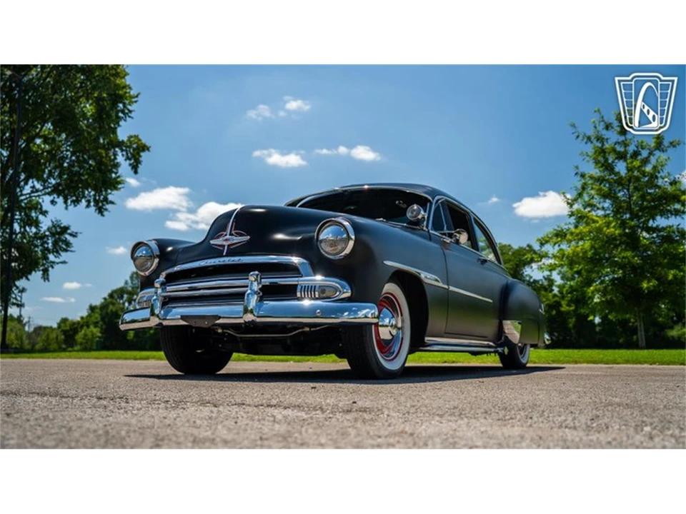 1951 Chevrolet Special & Deluxe & Fleetline - Image 7 of 31