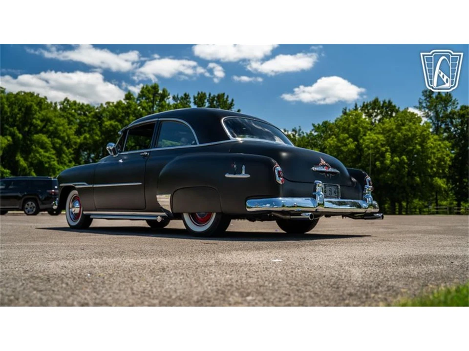 1951 Chevrolet Special & Deluxe & Fleetline - Image 13 of 31