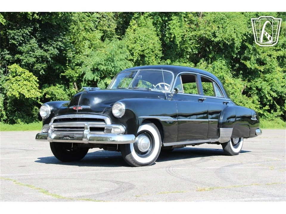 1951 Chevrolet Stylemaster & Fleetmaster & Fleetline - Image 2 of 31