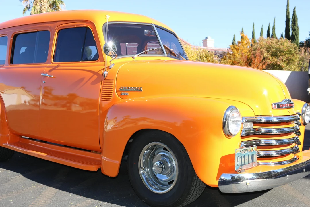 1951 Chevrolet Suburban 3rd Gen - Image 12 of 31