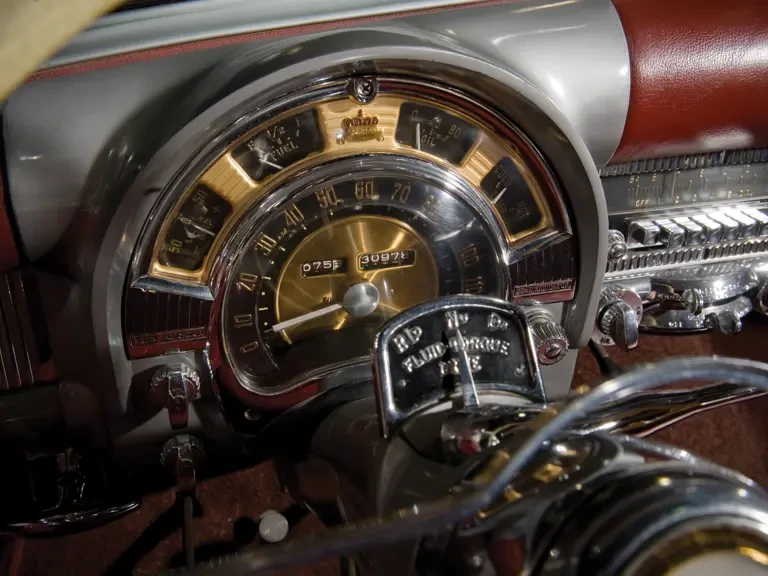 1951 Chrysler New Yorker - Image 10 of 17