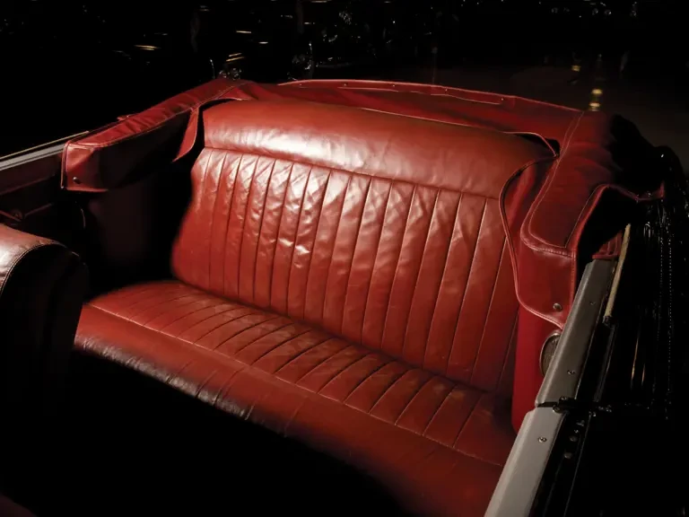 1951 Chrysler New Yorker - Image 12 of 17