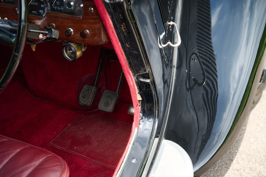1951 Citroen Traction Avant - Image 30 of 30