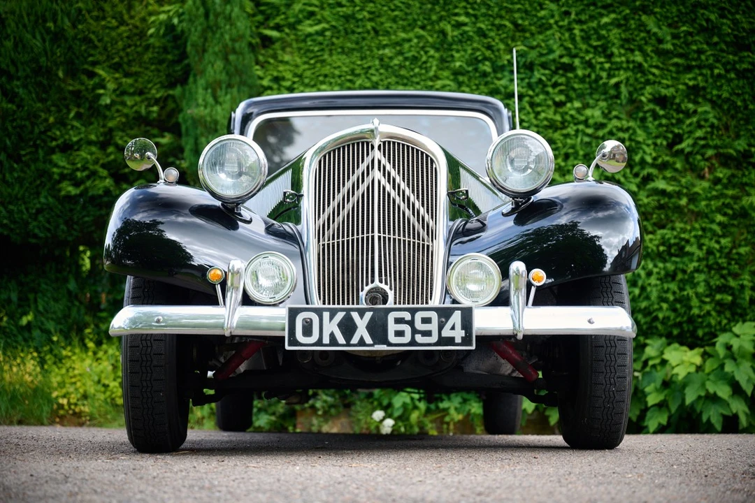 1951 Citroen Traction Avant - Image 2 of 30