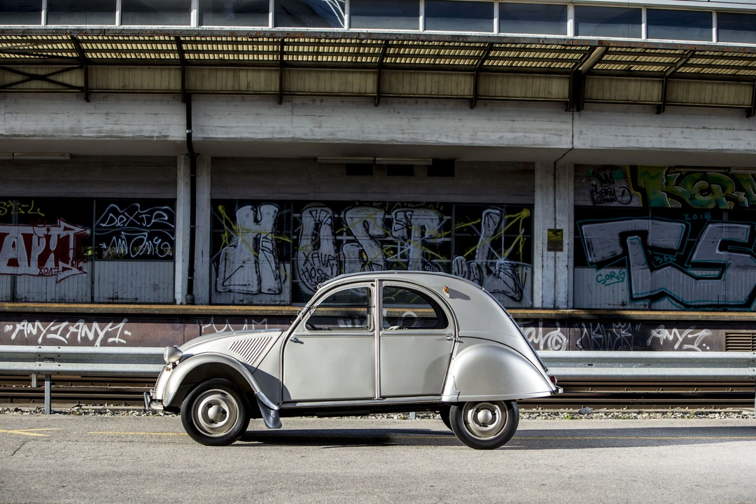 1951 Citroen 2CV - Image 2 of 30