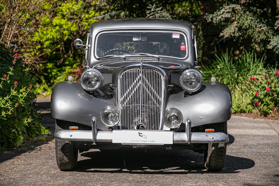 1951 Citroen Traction Avant - Image 2 of 31