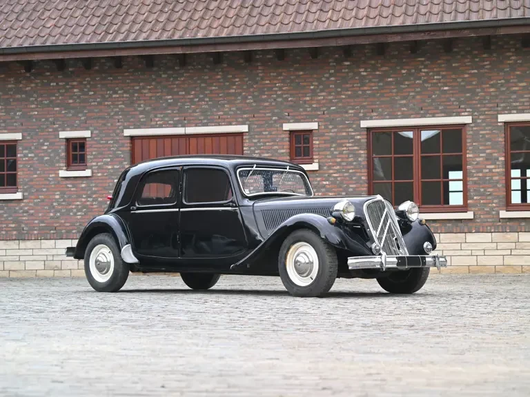 1951 Citroen Traction Avant - Image 2 of 31