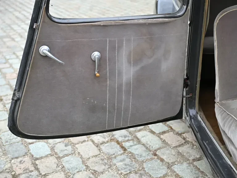1951 Citroen Traction Avant - Image 11 of 31