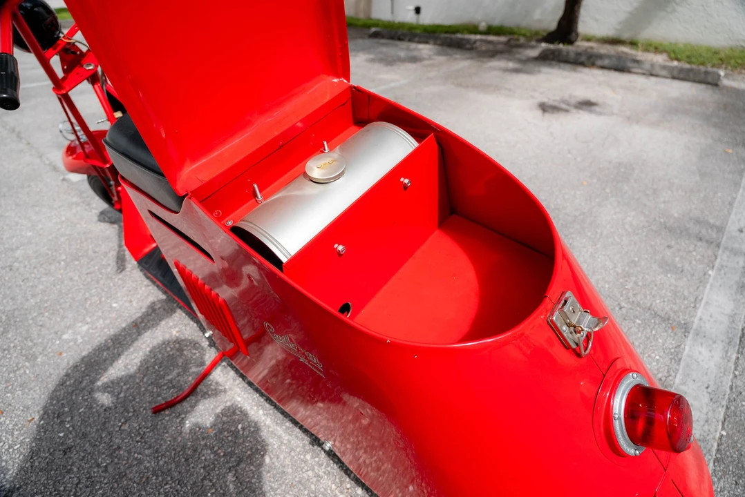 1951 Cushman - Image 17 of 31