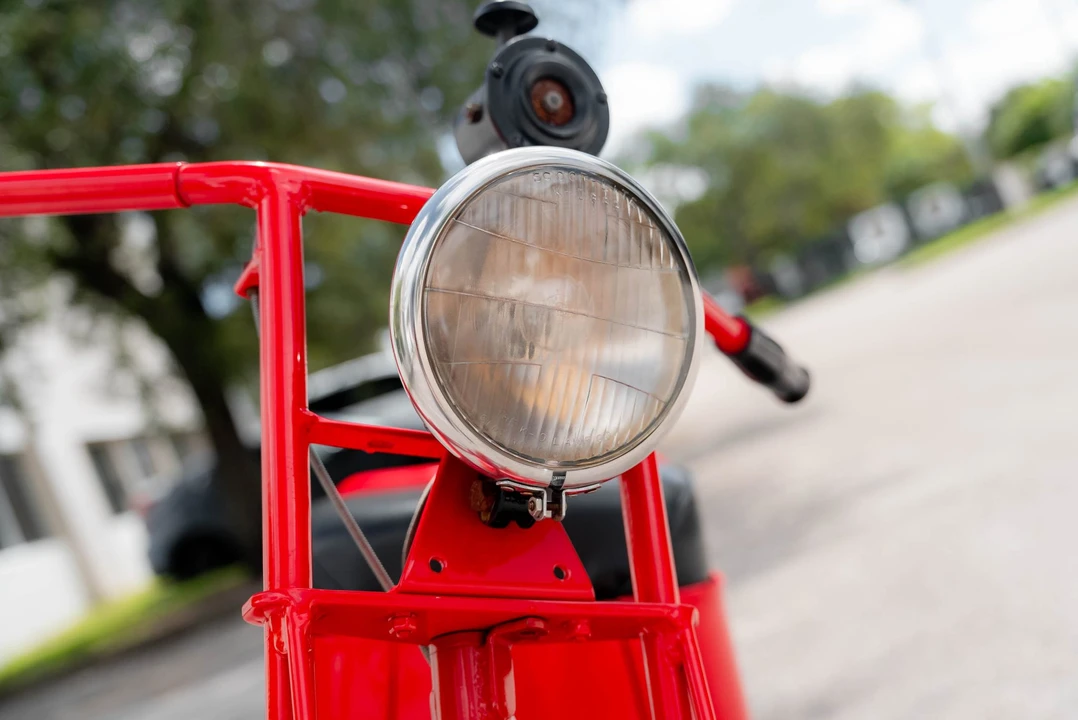1951 Cushman - Image 24 of 31