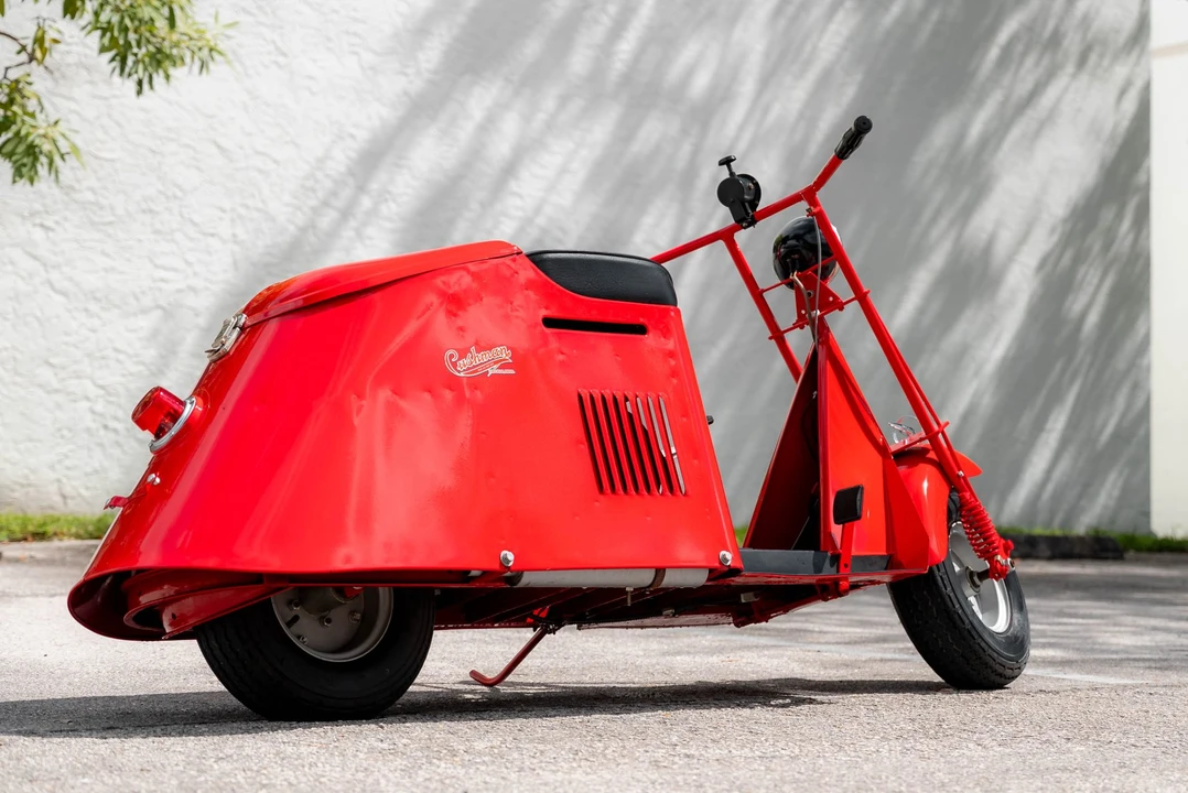 1951 Cushman - Image 5 of 31