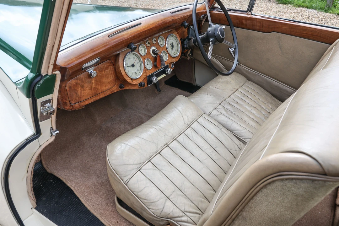 1951 Daimler - Image 31 of 31