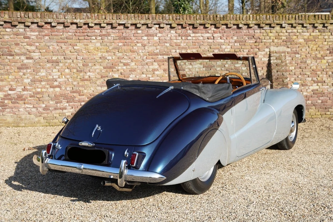 1951 Daimler - Image 10 of 30