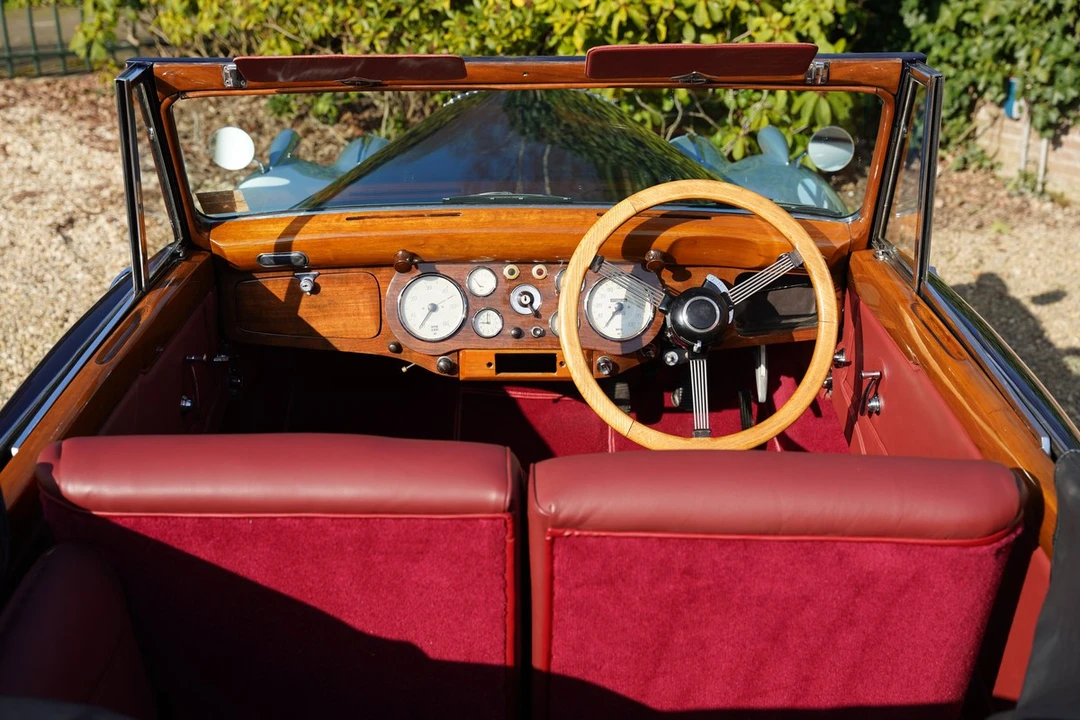 1951 Daimler - Image 21 of 30