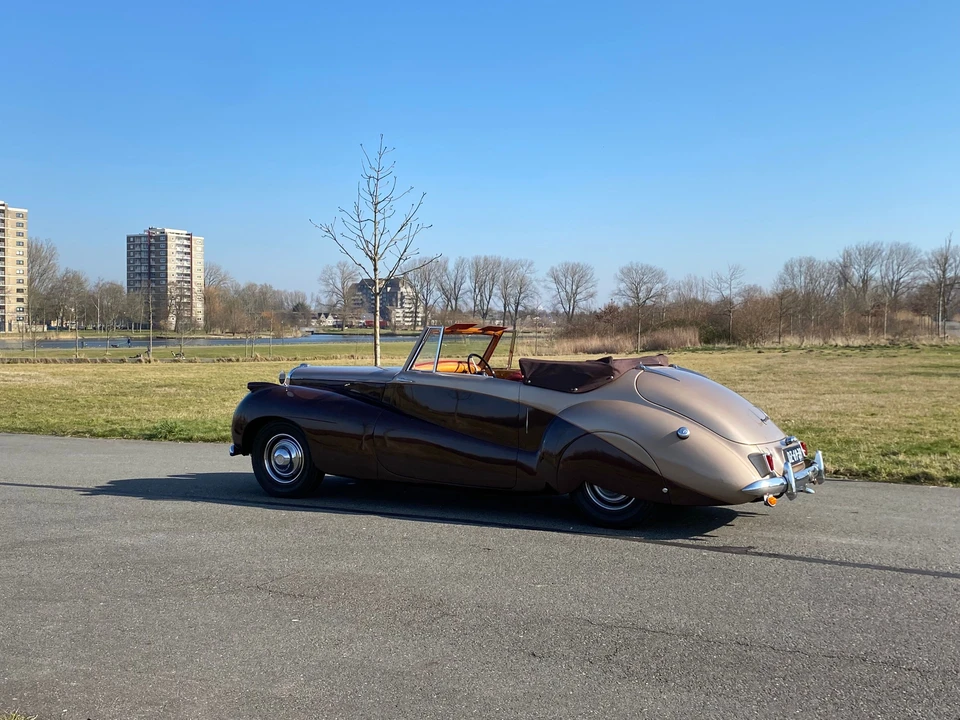 1951 Daimler - Image 16 of 18