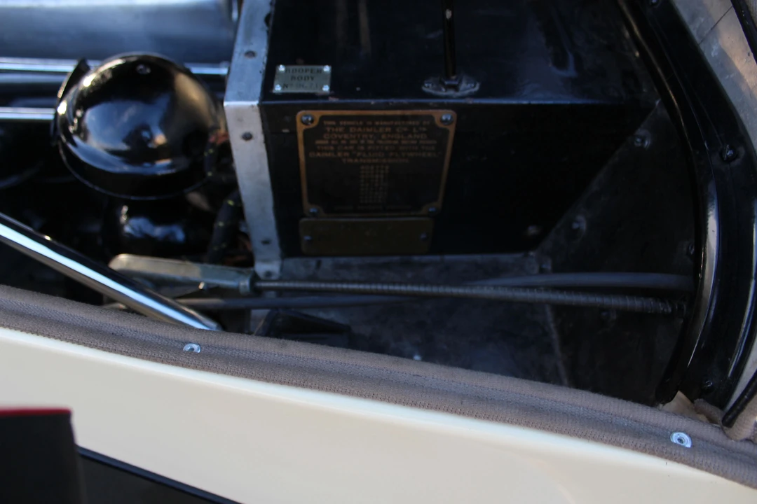 1951 Daimler - Image 3 of 31