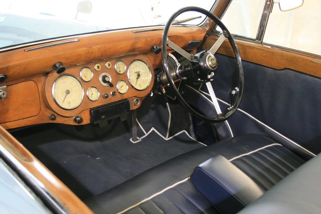 1951 Daimler - Image 10 of 11